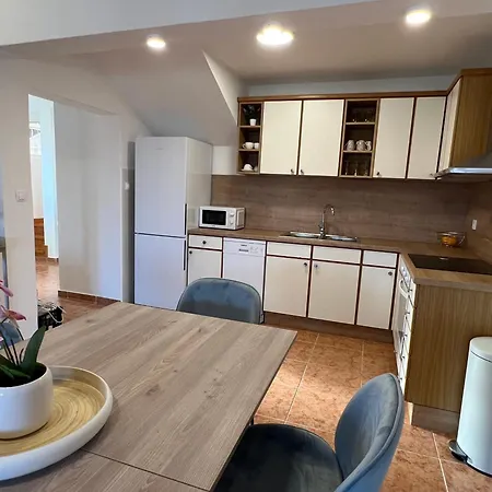 Seaside House Pisak, - 22862 Omiš